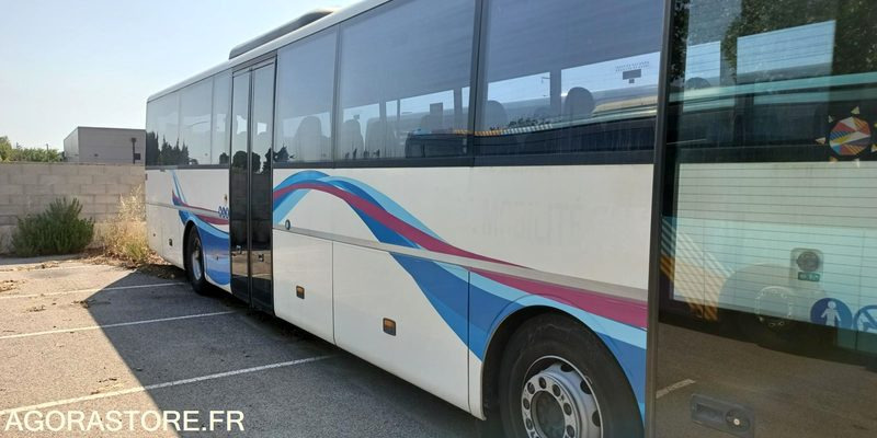 MERCEDES INTOURO N°093029 - Minibus, Putnički kombi: slika 4 MERCEDES INTOURO N°093029 - Minibus, Putnički kombi: slika 4