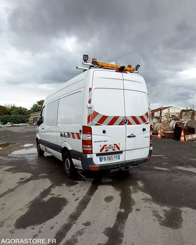 MERCEDES SPRINTER diesel - Année 2018 - 349.100km - Furgon: slika 3 MERCEDES SPRINTER diesel - Année 2018 - 349.100km - Furgon: slika 3