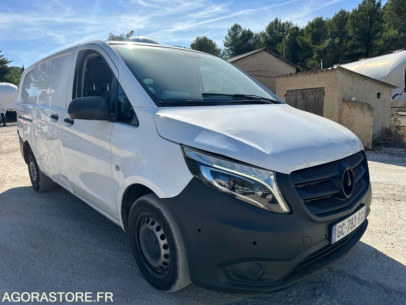 MERCEDES VITO 110 CDI 148000KMS 2021 L2 H1 - Mali kombi: slika 3 MERCEDES VITO 110 CDI 148000KMS 2021 L2 H1 - Mali kombi: slika 3