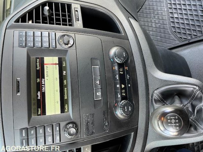 MERCEDES VITO FOURGON 116 CDI BLUETEC PROPULSION LONG 3 PLACES BV6 MERCEDES VITO FOURGON 116 CDI BLUETEC PROPULSION LONG 3 PLACES BV6: slika 6