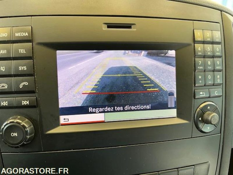 MERCEDES VITO FOURGON 116 CDI LONG 7G-TRONIC 3 PLACES - 2017 - Furgon: slika 2 MERCEDES VITO FOURGON 116 CDI LONG 7G-TRONIC 3 PLACES - 2017 - Furgon: slika 2