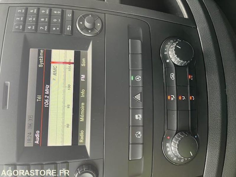 MERCEDES VITO MIXTO 119 CDI LONG 4X4 7G-TRONIC 6 PLACES - Furgon: slika 3 MERCEDES VITO MIXTO 119 CDI LONG 4X4 7G-TRONIC 6 PLACES - Furgon: slika 3