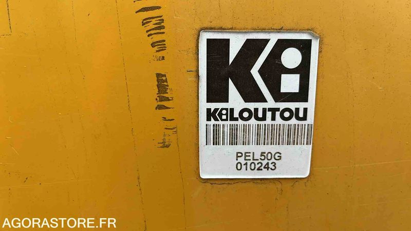 MINI PELLE VOLVO ECR48C - 2014 / 4152H (PEL50G010243) - Bager: slika 2 MINI PELLE VOLVO ECR48C - 2014 / 4152H (PEL50G010243) - Bager: slika 2