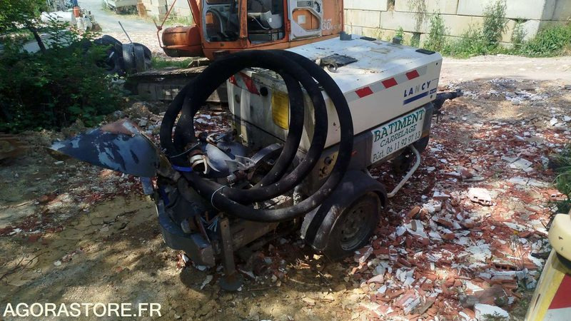 Machine a chape Lancy - TM2500 - 2385heures - Građevinska oprema: slika 3 Machine a chape Lancy - TM2500 - 2385heures - Građevinska oprema: slika 3