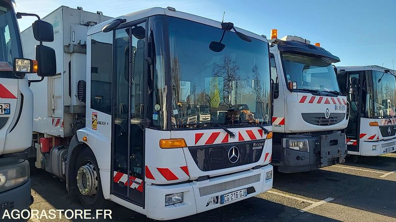Mercedes Econic 2633 - 2012 - 206149kms - CG216GJ - Kamion za smeće: slika 3 Mercedes Econic 2633 - 2012 - 206149kms - CG216GJ - Kamion za smeće: slika 3