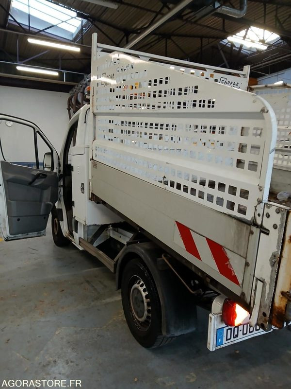 Mercedes sprinter ANNEE 2015 BOITE AUTO - Dostavno vozilo istovarivač: slika 3 Mercedes sprinter ANNEE 2015 BOITE AUTO - Dostavno vozilo istovarivač: slika 3