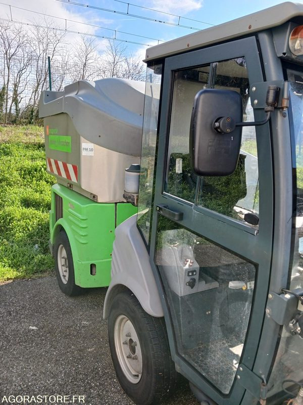 Mini balayeuse HAKO C1250 - Autočistilica: slika 5 Mini balayeuse HAKO C1250 - Autočistilica: slika 5