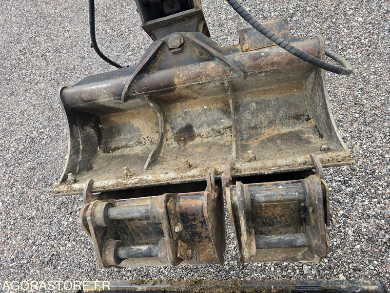 Minipelle JCB 8026 CTS - 2020 - avec remorque 3T - Bager: slika 5 Minipelle JCB 8026 CTS - 2020 - avec remorque 3T - Bager: slika 5