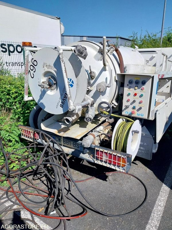 NISSAN Cabstar BAROCLEAN 2007 (265000Km) Non Roulant VENTE EXPORT UNIQUEMENT - Vakuumska cisterna: slika 2 NISSAN Cabstar BAROCLEAN 2007 (265000Km) Non Roulant VENTE EXPORT UNIQUEMENT - Vakuumska cisterna: slika 2