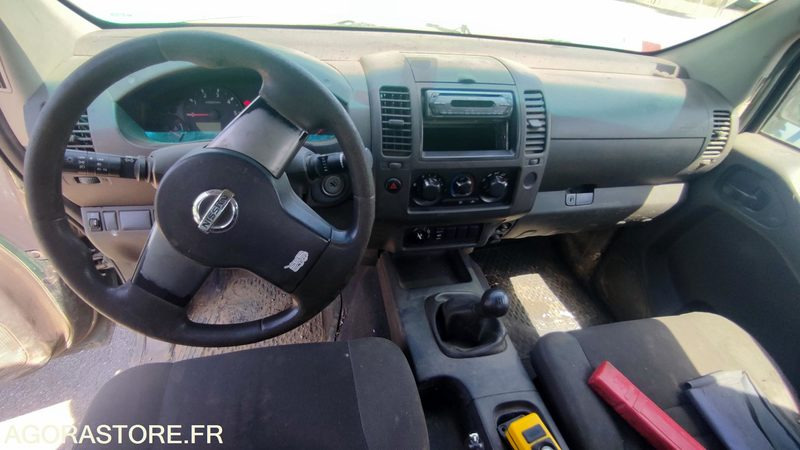 Nissan Pick-up Benne - Dostavno vozilo sa otvorenom sandukom: slika 1 Nissan Pick-up Benne - Dostavno vozilo sa otvorenom sandukom: slika 1
