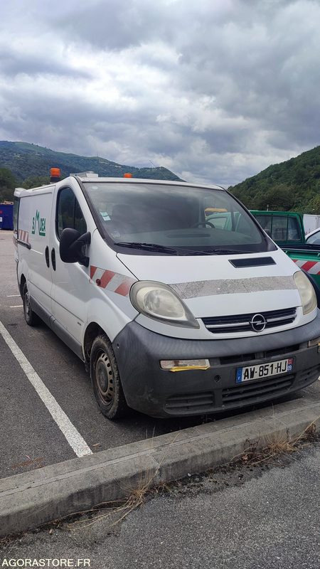 OPEL Vivaro - Furgon: slika 2 OPEL Vivaro - Furgon: slika 2