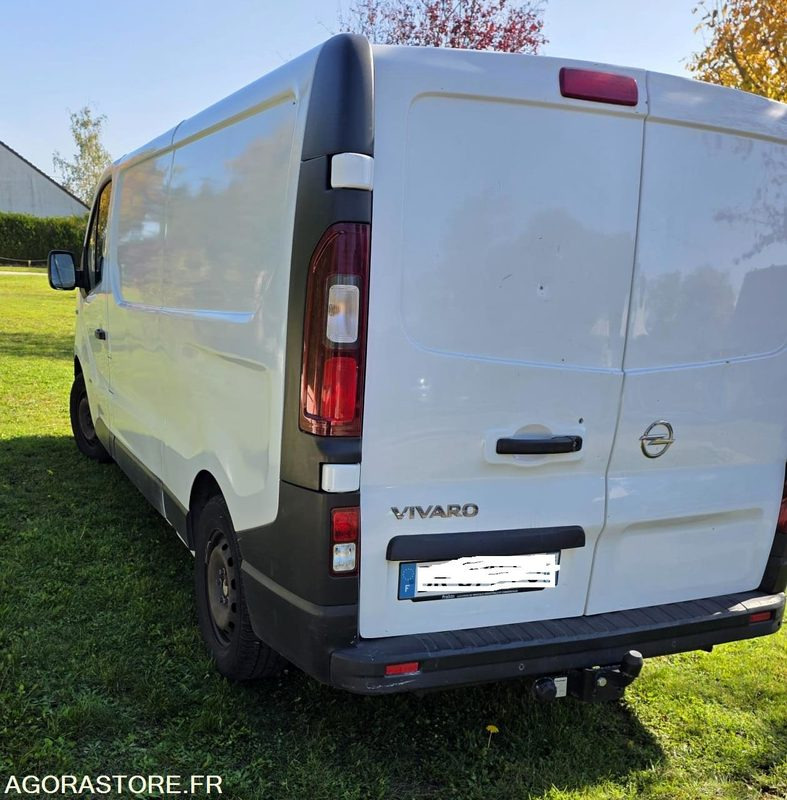 Opel vivaro B L2H1 fourgon 1.6 dci 3 places pack clim -roulant - Furgon: slika 3 Opel vivaro B L2H1 fourgon 1.6 dci 3 places pack clim -roulant - Furgon: slika 3