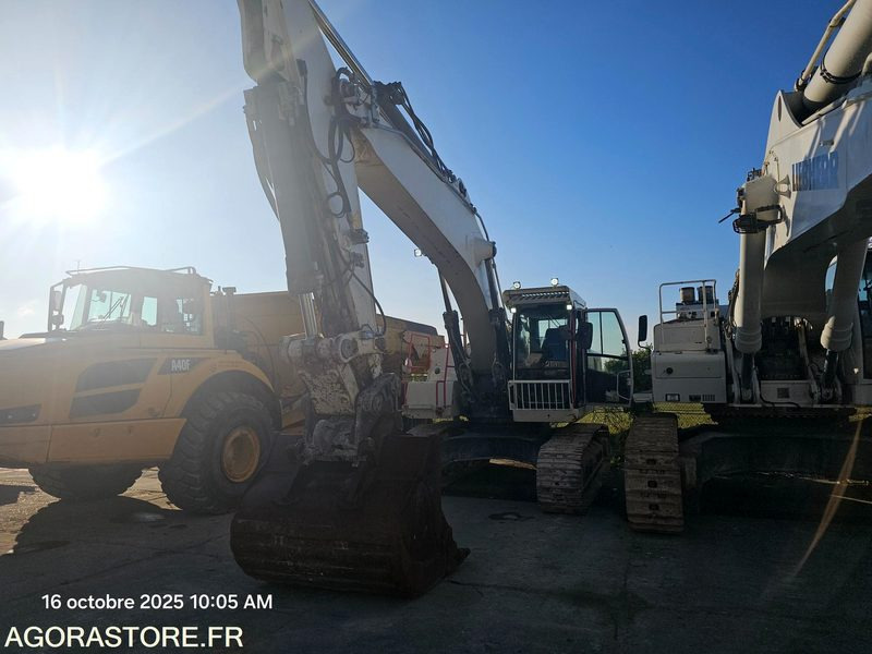 PELLE A CHENILLE LIEBHERR R964LC - 2015 / 10235H (MPC022) - Bager: slika 1 PELLE A CHENILLE LIEBHERR R964LC - 2015 / 10235H (MPC022) - Bager: slika 1