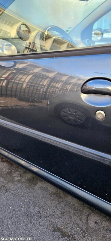 PEUGEOT 107 404DBW59 - Automobil: slika 5 PEUGEOT 107 404DBW59 - Automobil: slika 5