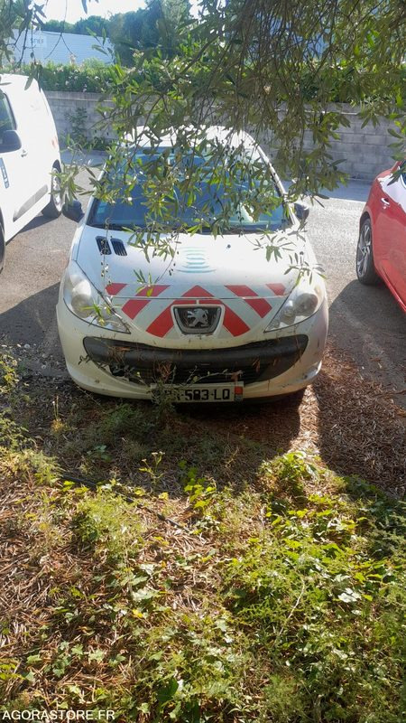 PEUGEOT 206 + BA583LQ // 2010 // NON ROULANT - Automobil: slika 3 PEUGEOT 206 + BA583LQ // 2010 // NON ROULANT - Automobil: slika 3