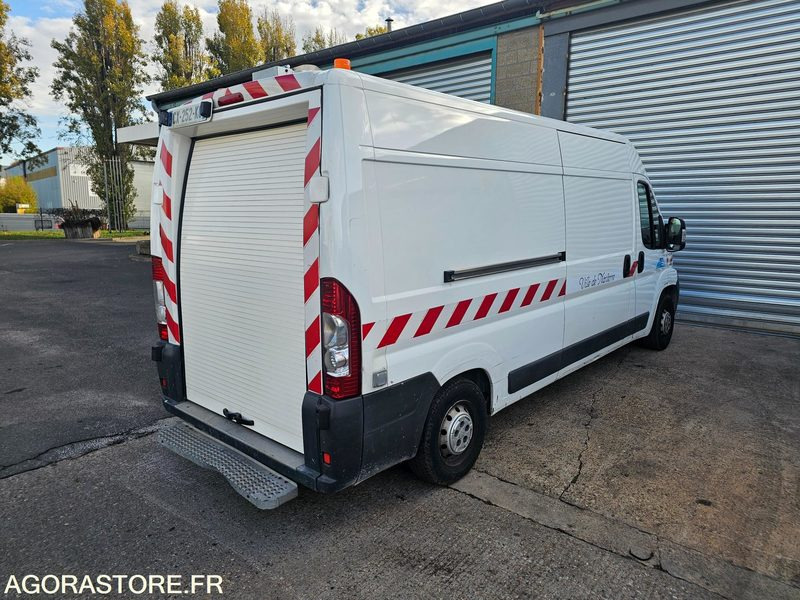 PEUGEOT BOXER - 2013 - 65748KM - CX252KC - Furgon: slika 3 PEUGEOT BOXER - 2013 - 65748KM - CX252KC - Furgon: slika 3