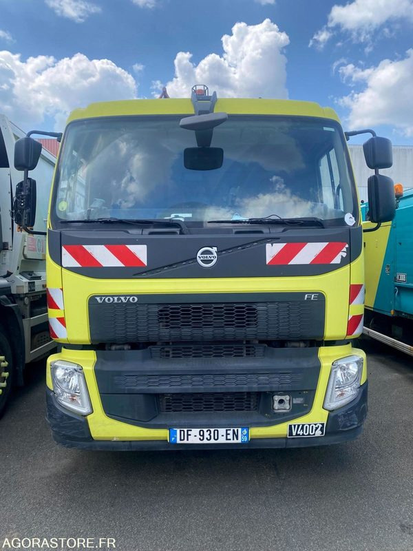 PORTEUR BOM 26T VOLVO GEESINK - 160803km- 2014 (4002) - Kamion za smeće: slika 1 PORTEUR BOM 26T VOLVO GEESINK - 160803km- 2014 (4002) - Kamion za smeće: slika 1