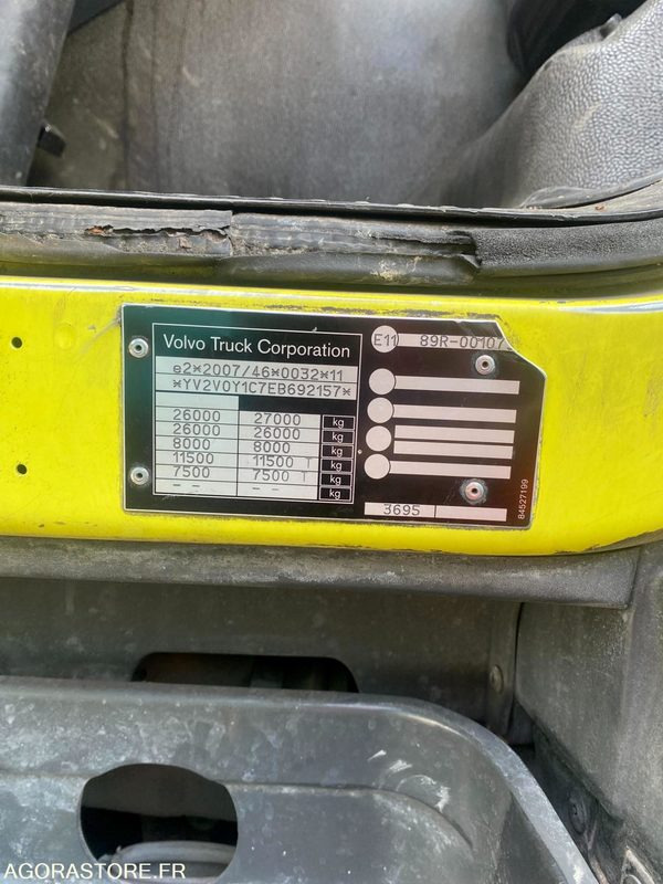 PORTEUR BOM 26T VOLVO GEESINK - 160803km- 2014 (4002) - Kamion za smeće: slika 4 PORTEUR BOM 26T VOLVO GEESINK - 160803km- 2014 (4002) - Kamion za smeće: slika 4