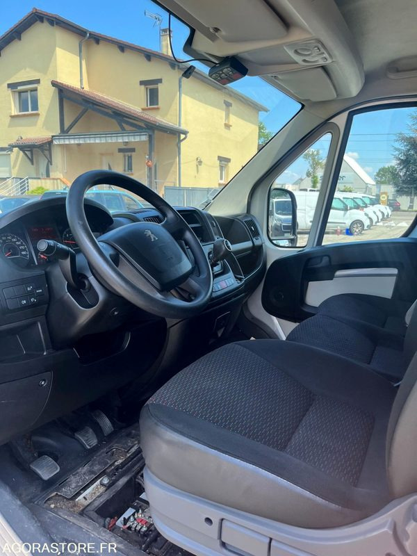 Dostavno vozilo hladnjača Peugeot Boxer L1H2 330 L1H1 2L Bluehdi - 2017 - 139 950km: slika 9