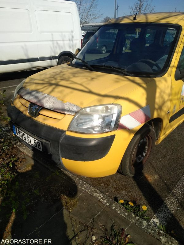 Peugeot PARTNER GNV 155130 kms 2007 - Automobil: slika 1 Peugeot PARTNER GNV 155130 kms 2007 - Automobil: slika 1