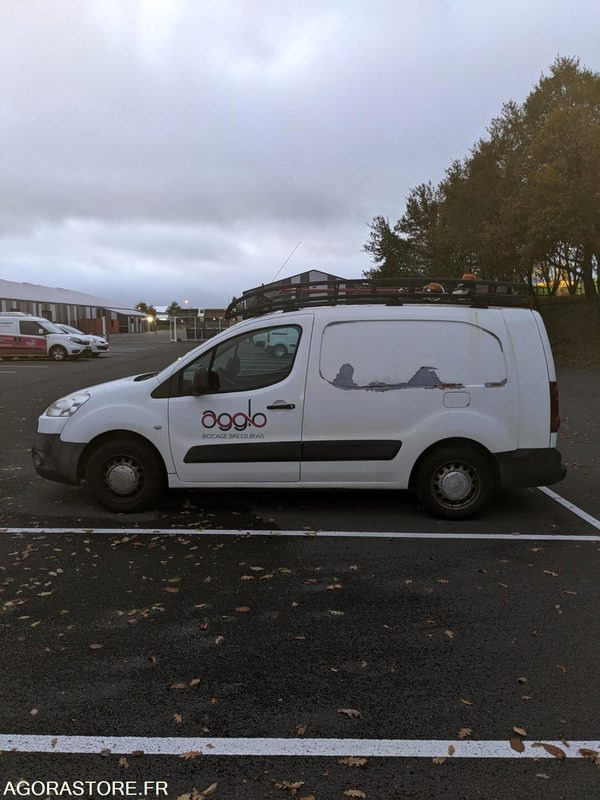 Peugeot Partner - Mali kombi: slika 1 Peugeot Partner - Mali kombi: slika 1