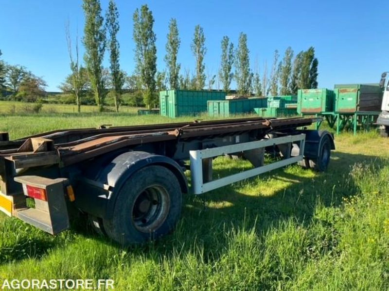 REMORQUE 19T CASTERA - Poluprikolica: slika 2 REMORQUE 19T CASTERA - Poluprikolica: slika 2