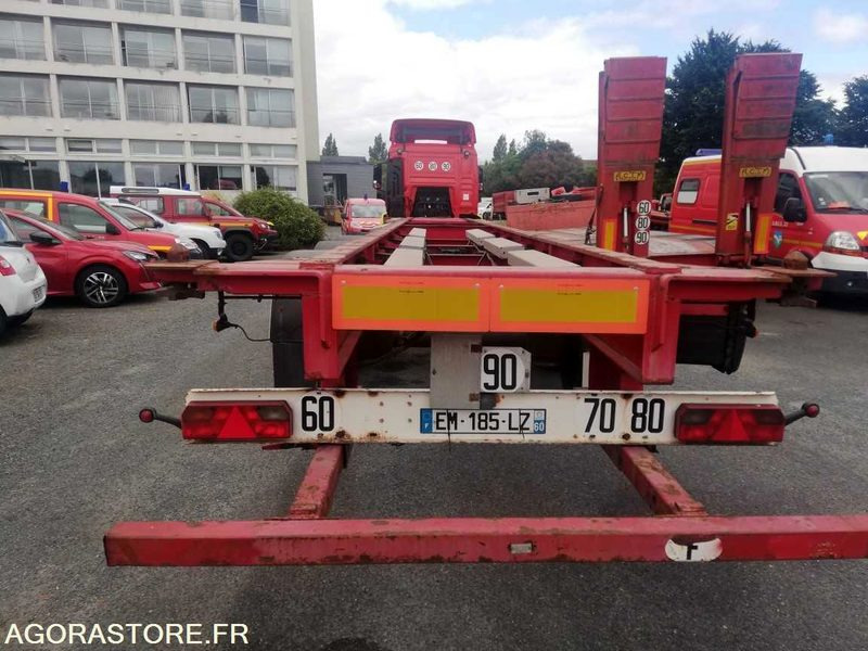 REMORQUE FRUEHAUF porte conteneurs - Prikolica: slika 1 REMORQUE FRUEHAUF porte conteneurs - Prikolica: slika 1