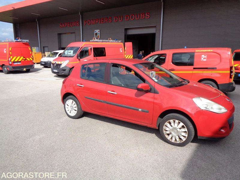 RENAULT CLIO BM.435.JB - 2011 - 196032 KM - Automobil: slika 2 RENAULT CLIO BM.435.JB - 2011 - 196032 KM - Automobil: slika 2