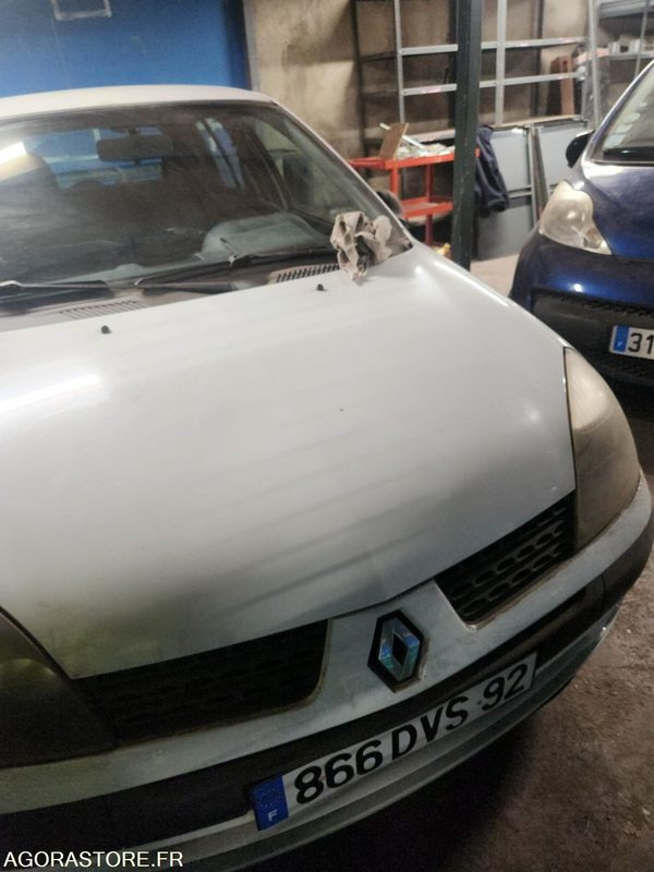 RENAULT CLIO - Automobil: slika 2 RENAULT CLIO - Automobil: slika 2