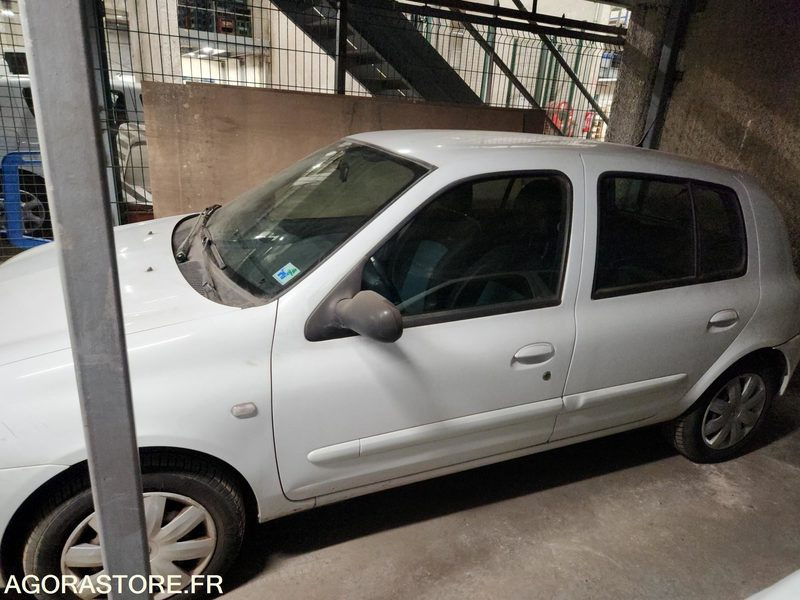 RENAULT CLIO - Automobil: slika 3 RENAULT CLIO - Automobil: slika 3