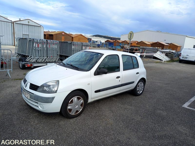 RENAULT CLIO PHASE 2-1.2 I 60CV-2005-ESSENCE-122 018 KMS-5 PORTES-ROULANTE-CT OK - Automobil: slika 1 RENAULT CLIO PHASE 2-1.2 I 60CV-2005-ESSENCE-122 018 KMS-5 PORTES-ROULANTE-CT OK - Automobil: slika 1