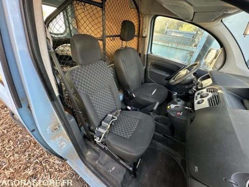 Mali kombi RENAULT KANGOO - 2012 - 150263KM - CD217FY: slika 18