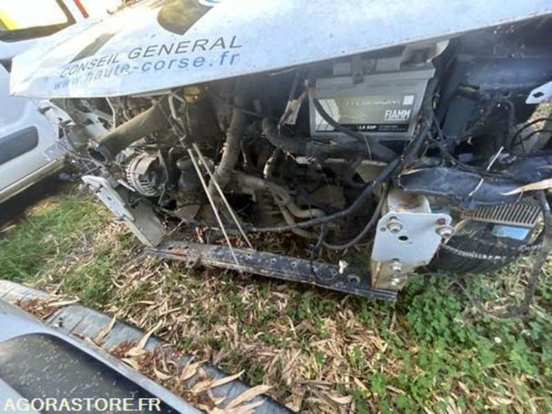 RENAULT KANGOO - 2012 - 189126KM - CH940FW - Mali kombi: slika 1 RENAULT KANGOO - 2012 - 189126KM - CH940FW - Mali kombi: slika 1
