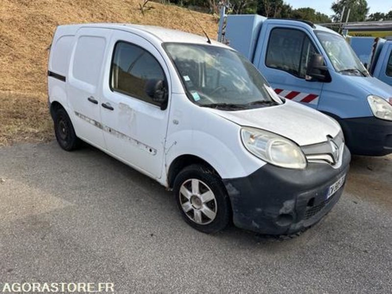 RENAULT KANGOO - 2013 - 228969KM - CW565ZG - Mali kombi: slika 2 RENAULT KANGOO - 2013 - 228969KM - CW565ZG - Mali kombi: slika 2