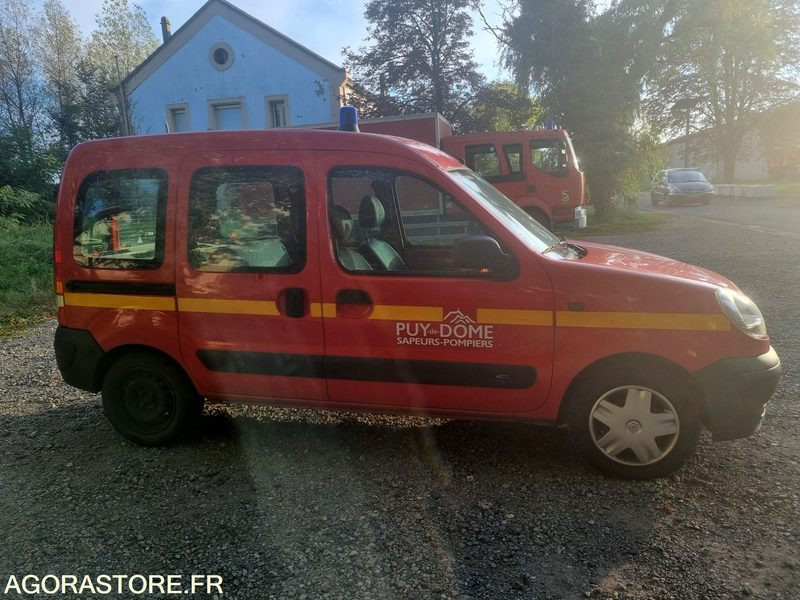 RENAULT KANGOO - 4366 XM 63 - 2003 - Automobil: slika 4 RENAULT KANGOO - 4366 XM 63 - 2003 - Automobil: slika 4