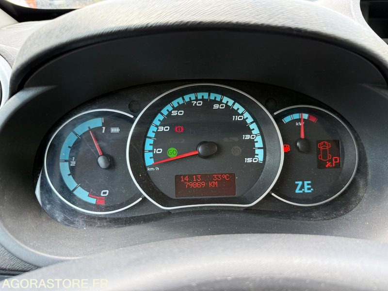 RENAULT KANGOO EXPRESS Z.E (électrique) - CH 987 MZ - Mali kombi, Električno dostavno vozilo: slika 5 RENAULT KANGOO EXPRESS Z.E (électrique) - CH 987 MZ - Mali kombi, Električno dostavno vozilo: slika 5