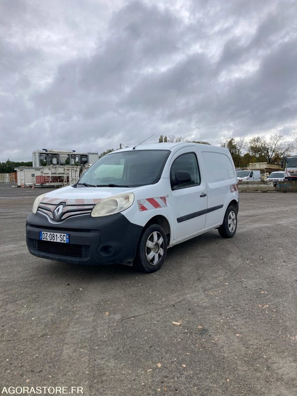 RENAULT KANGOO diesel - Année 2016 - 322 400 km - Mali kombi: slika 1 RENAULT KANGOO diesel - Année 2016 - 322 400 km - Mali kombi: slika 1