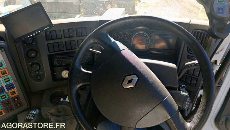 RENAULT MAJOR SCARAB - 2007 - 4730h - Autočistilica: slika 5 RENAULT MAJOR SCARAB - 2007 - 4730h - Autočistilica: slika 5