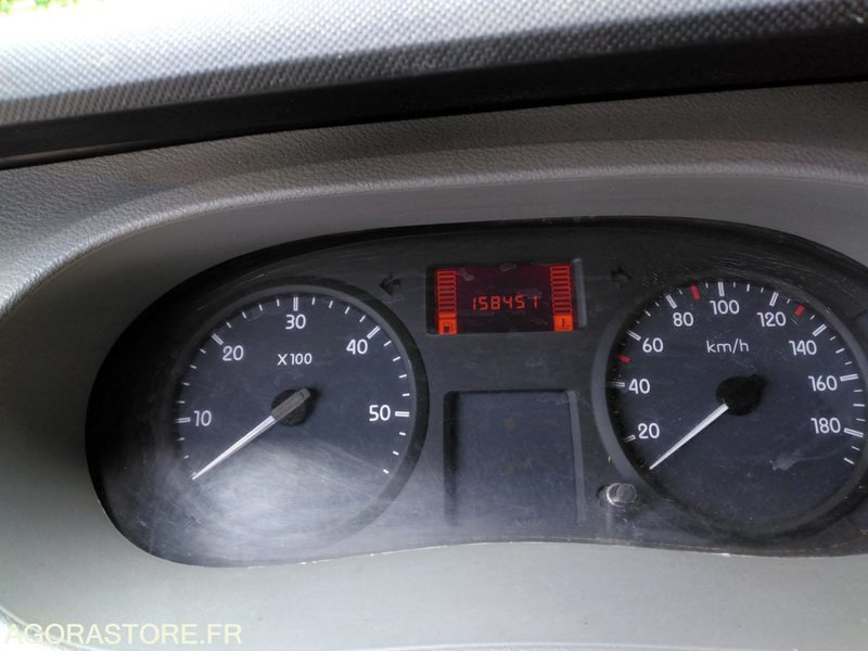 RENAULT MASTER 158451kms - 2007 - Furgon: slika 2 RENAULT MASTER 158451kms - 2007 - Furgon: slika 2