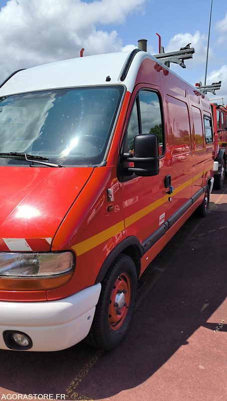 RENAULT MASTER II 2,5D - 2000 - 48197kms - Furgon: slika 1 RENAULT MASTER II 2,5D - 2000 - 48197kms - Furgon: slika 1