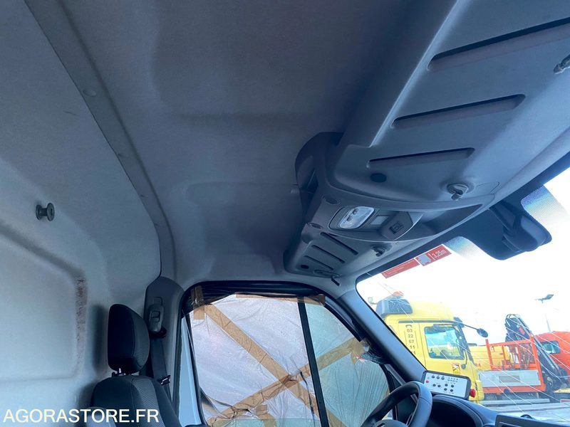 RENAULT MASTER NACELLE - Furgon: slika 4 RENAULT MASTER NACELLE - Furgon: slika 4