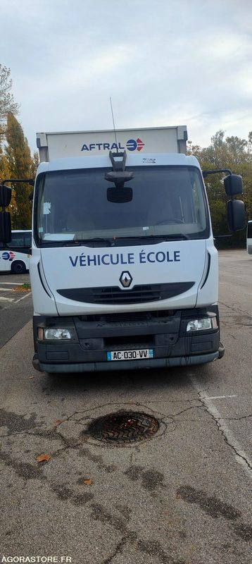 RENAULT MIDLUM AUTO ECOLE 240 DXI - 2009 - 337340 Kms - Kamion sa ceradom: slika 1 RENAULT MIDLUM AUTO ECOLE 240 DXI - 2009 - 337340 Kms - Kamion sa ceradom: slika 1