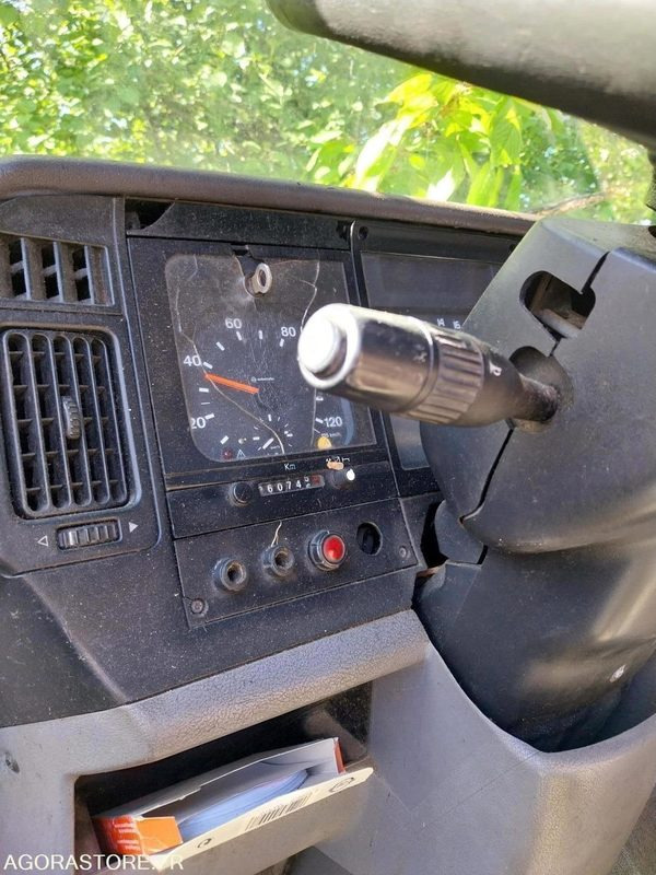 RENAULT P340 26T HUWER 2000 (269746Km) NON ROULANT EXPORT UNIQUEMENT - Vakuumska cisterna: slika 5 RENAULT P340 26T HUWER 2000 (269746Km) NON ROULANT EXPORT UNIQUEMENT - Vakuumska cisterna: slika 5