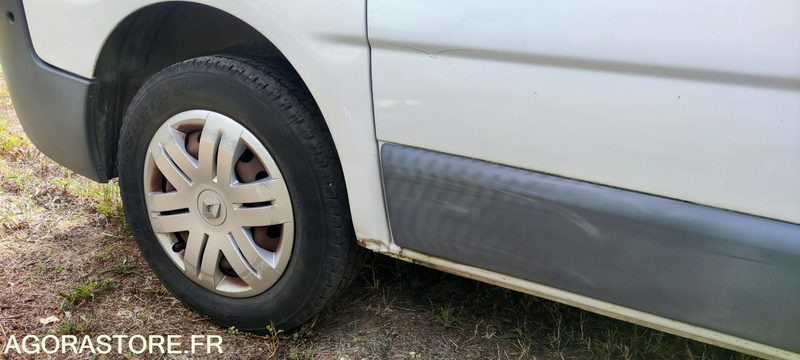 RENAULT TRAFIC II - Minibus, Putnički kombi: slika 3 RENAULT TRAFIC II - Minibus, Putnički kombi: slika 3