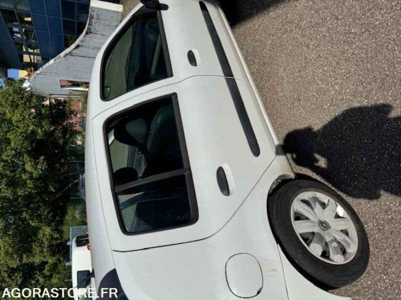 Renault CLIO 2 - Automobil: slika 3 Renault CLIO 2 - Automobil: slika 3