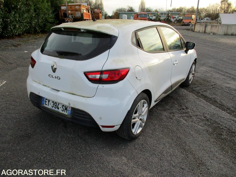 Renault Clio 4 - 2018 - 81494 kms - Automobil: slika 3 Renault Clio 4 - 2018 - 81494 kms - Automobil: slika 3