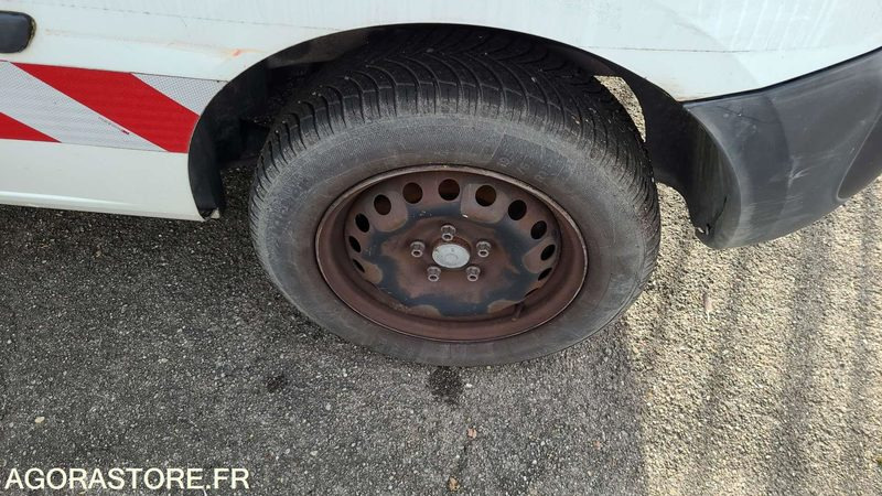 Renault Kangoo - 2011 - 130342kms - BF372BJ - Mali kombi: slika 5 Renault Kangoo - 2011 - 130342kms - BF372BJ - Mali kombi: slika 5