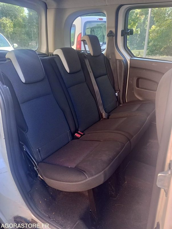 Renault Kangoo 2013 227831 kms - Mali kombi: slika 4 Renault Kangoo 2013 227831 kms - Mali kombi: slika 4