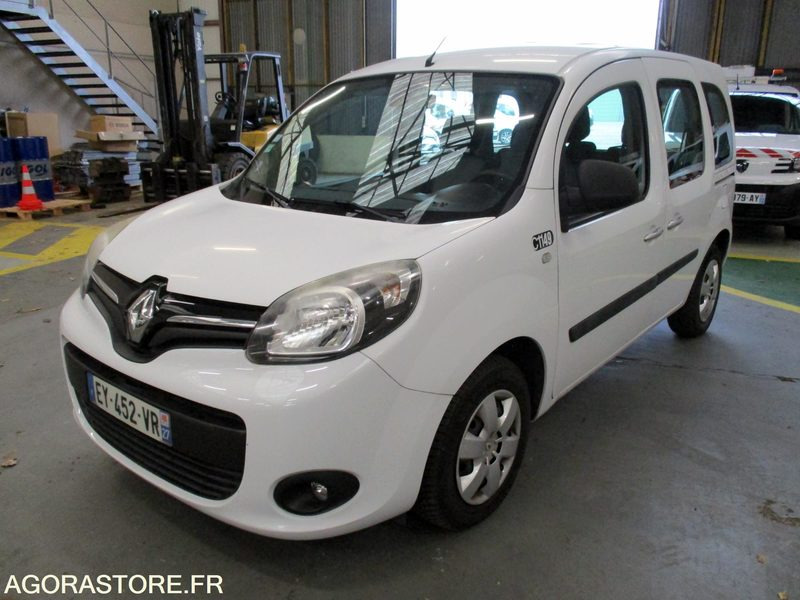 Renault Kangoo 5 places - 2018 - 89960 kms - Automobil: slika 2 Renault Kangoo 5 places - 2018 - 89960 kms - Automobil: slika 2
