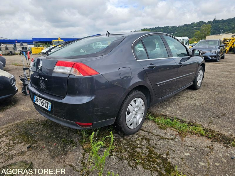 Renault Laguna - 2010 - 184971km - BA375VN - Automobil: slika 3 Renault Laguna - 2010 - 184971km - BA375VN - Automobil: slika 3
